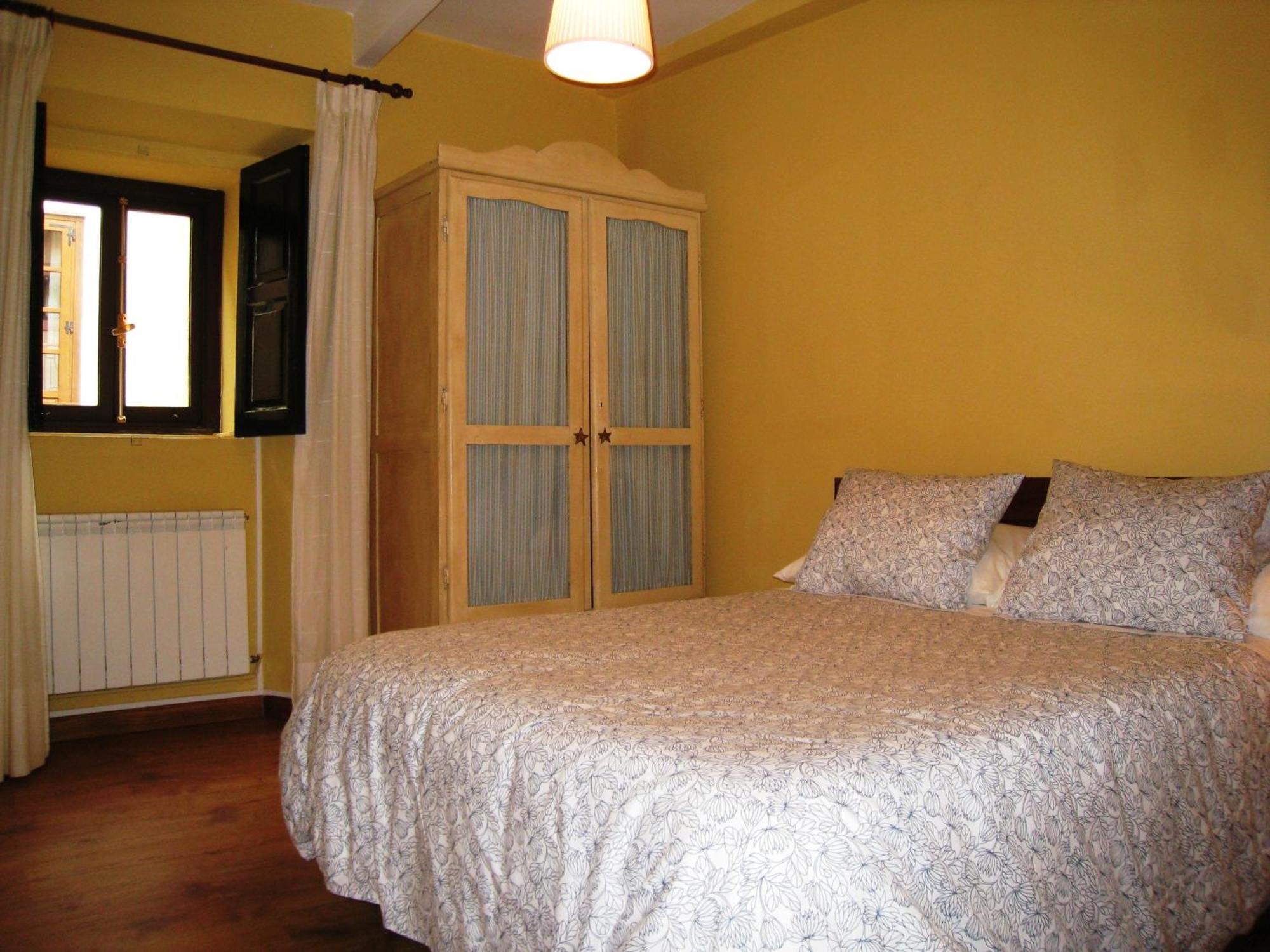 Casa Cotiellu Guest House Llanes Ngoại thất bức ảnh